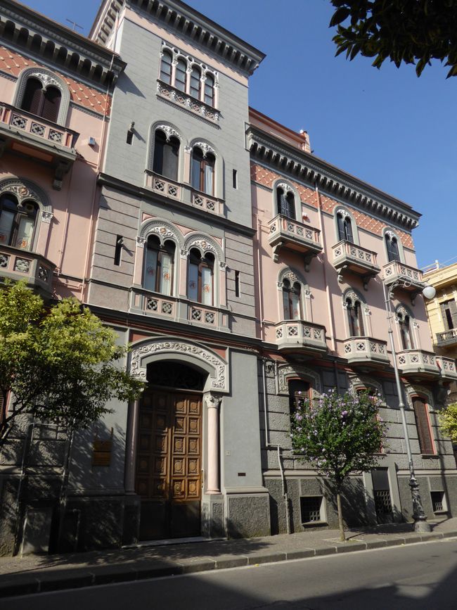 Accademia Italiana - Salerno Schulgebäude